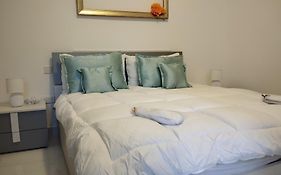 Pearl Apartments